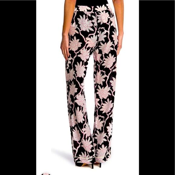 💥Authentic Valentino floral print 100% silk pants size Small, NWT - Picture 2 of 12